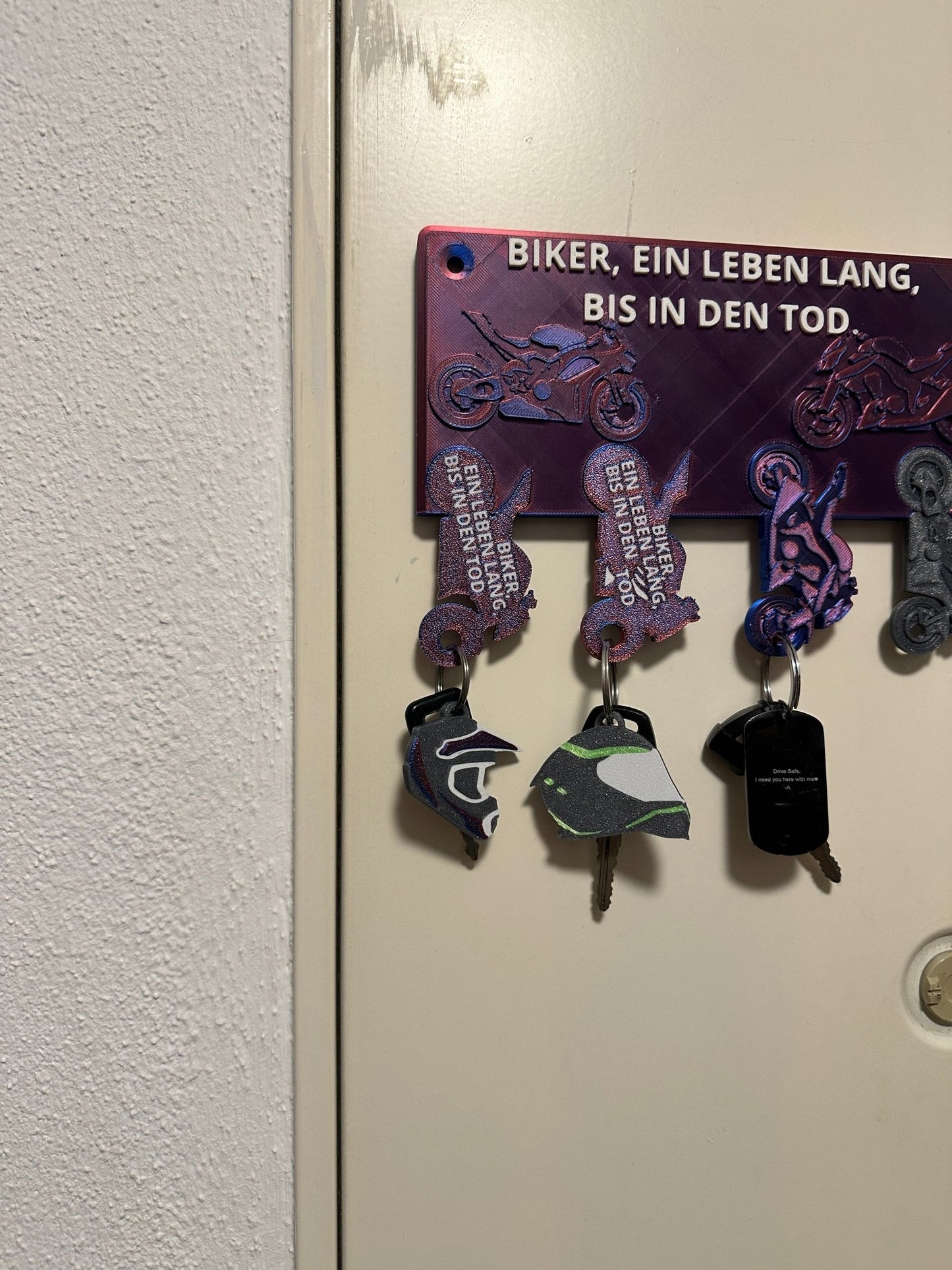 Motorcycle Keyhelmet Cross Variante 1 - GebrüderR&A - Schlüsselanhänger